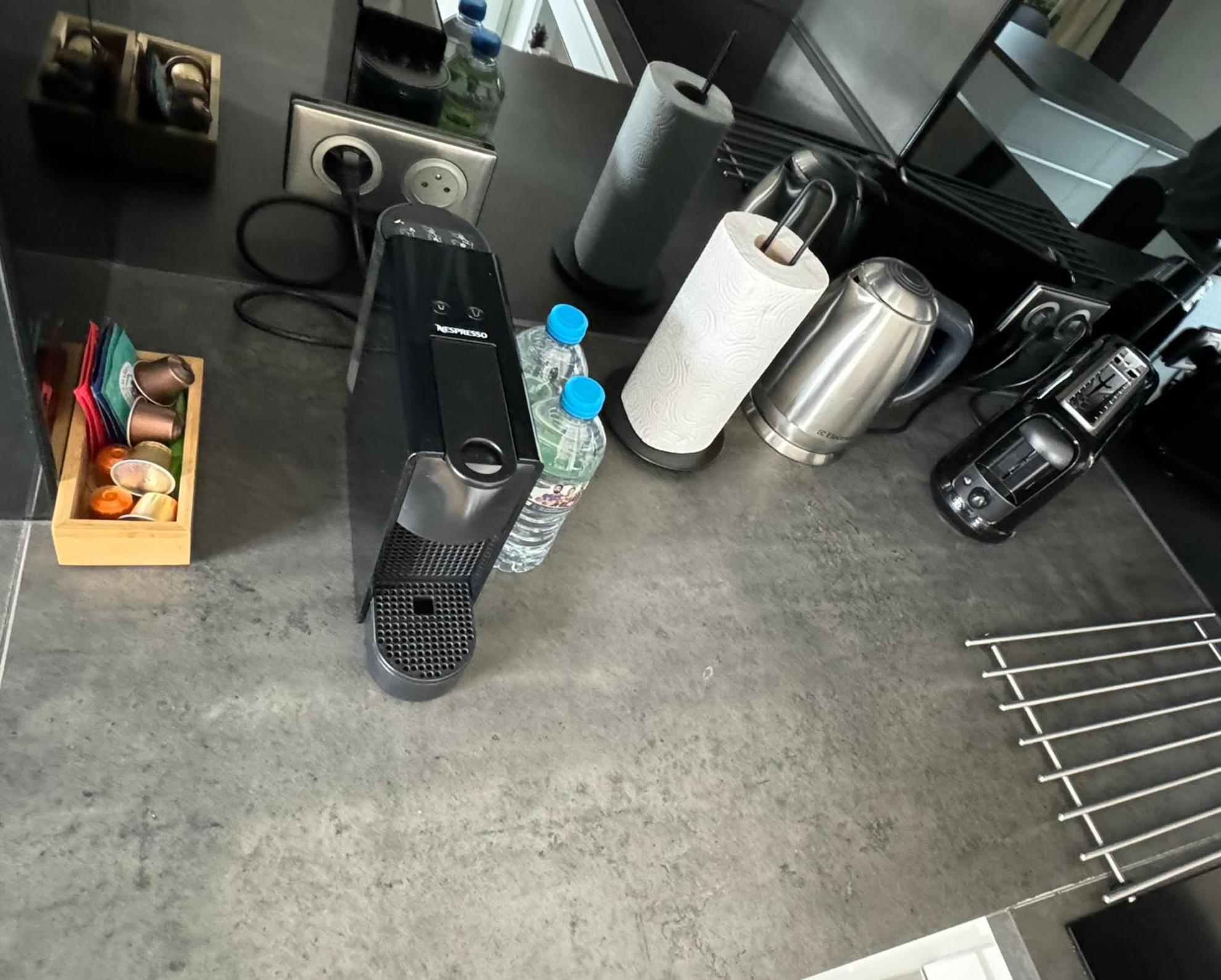Paris Central 1 Bedroom Apartment With Ac מראה חיצוני תמונה